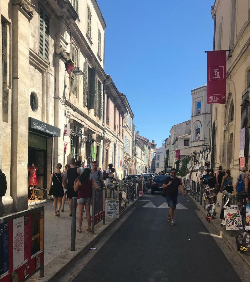 T2 Centre Avec Extérieur *